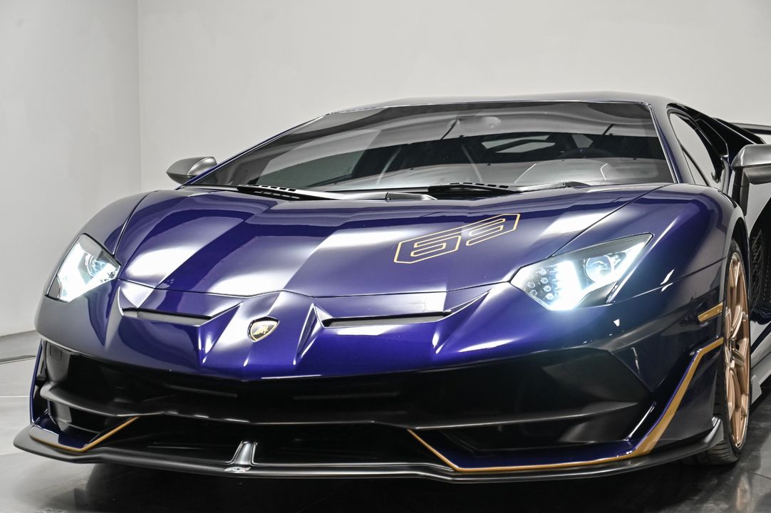 2019 Lamborghini Aventador