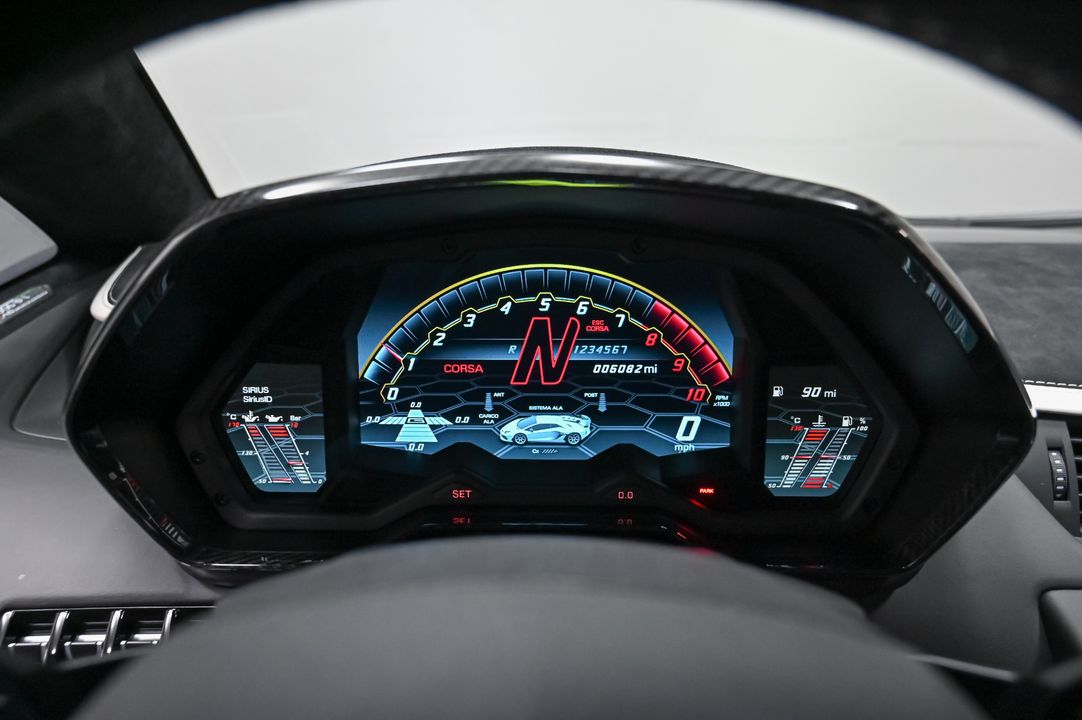 2019 Lamborghini Aventador