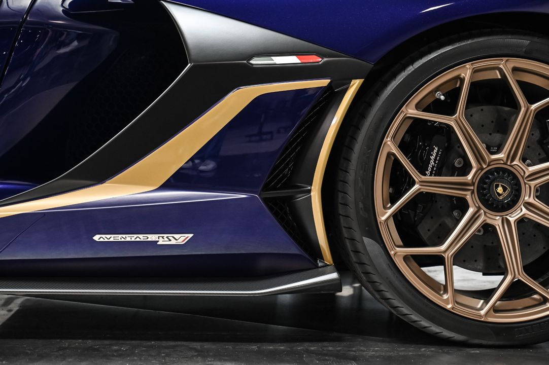 2019 Lamborghini Aventador