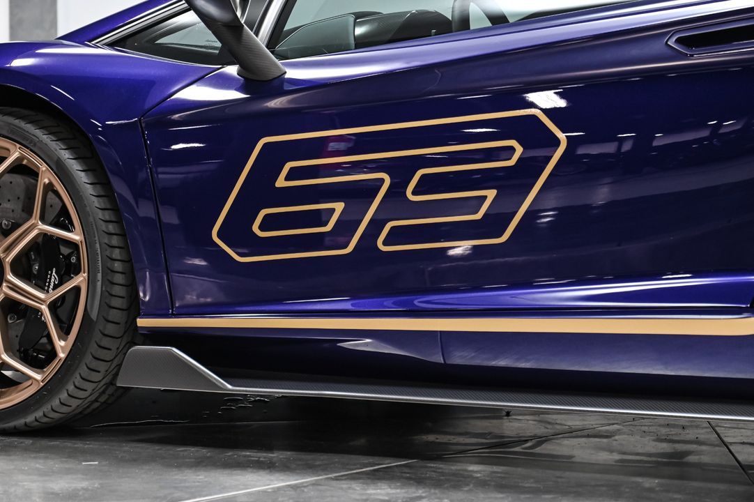 2019 Lamborghini Aventador