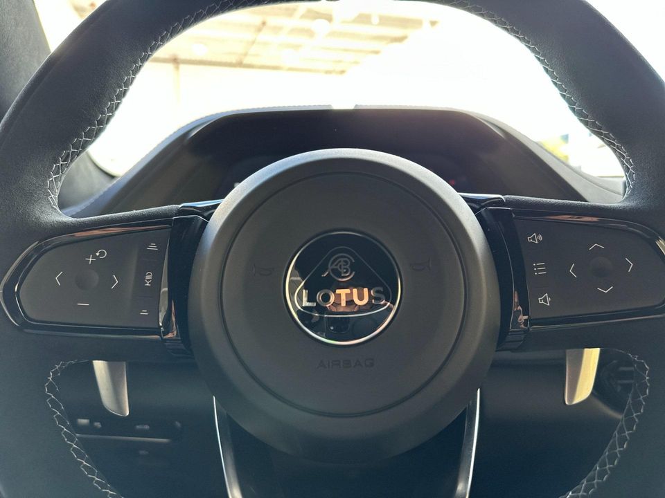 2024 Lotus Emira