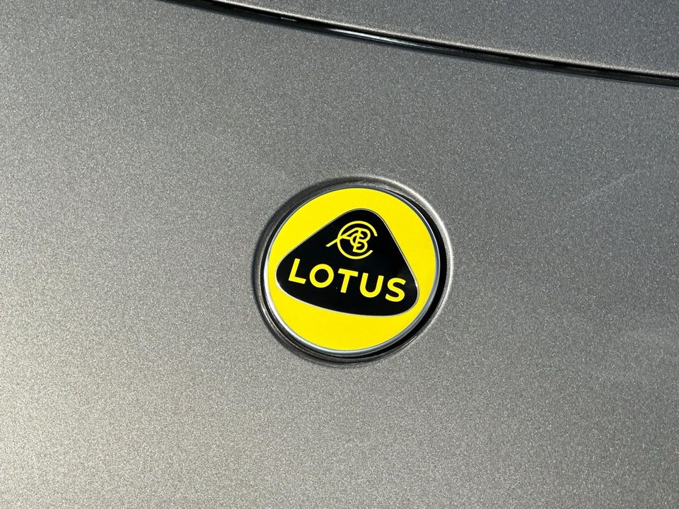 2024 Lotus Emira