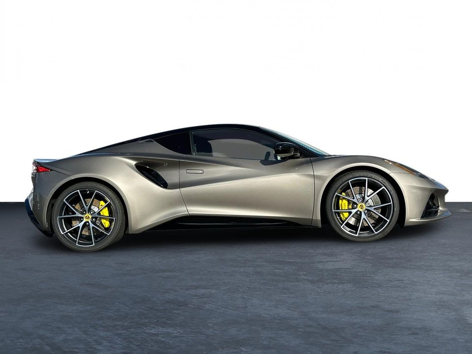 2024 Lotus Emira