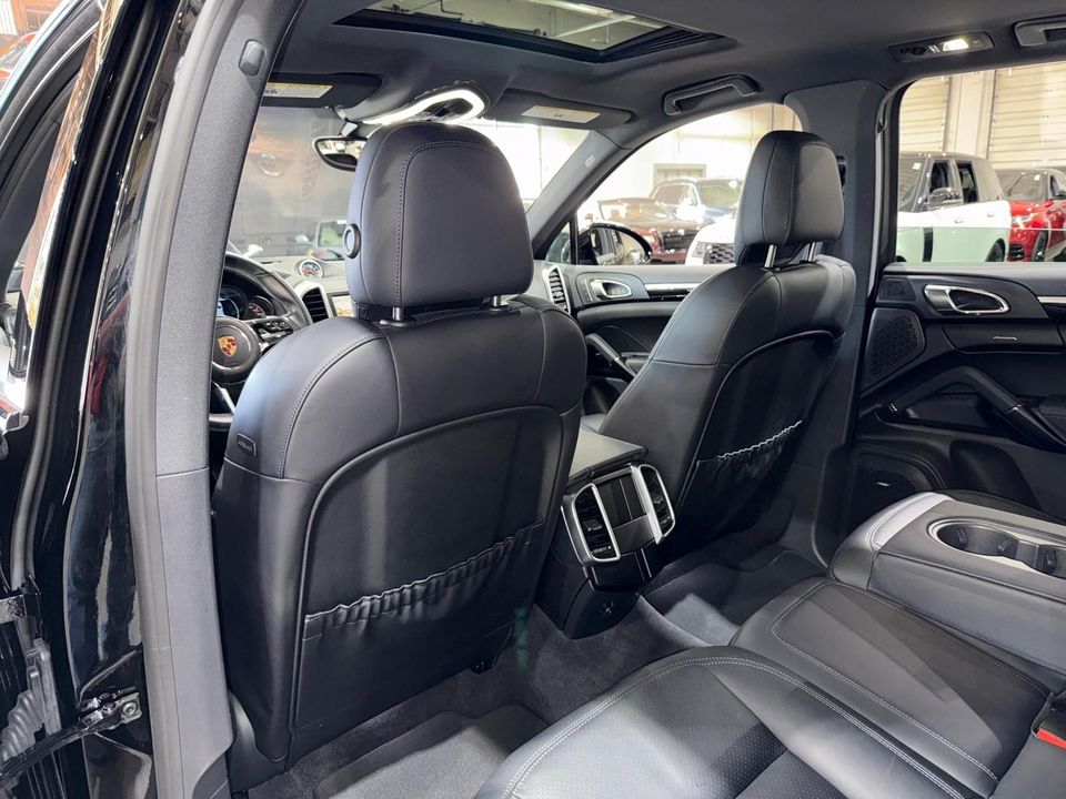 2016 Porsche Cayenne