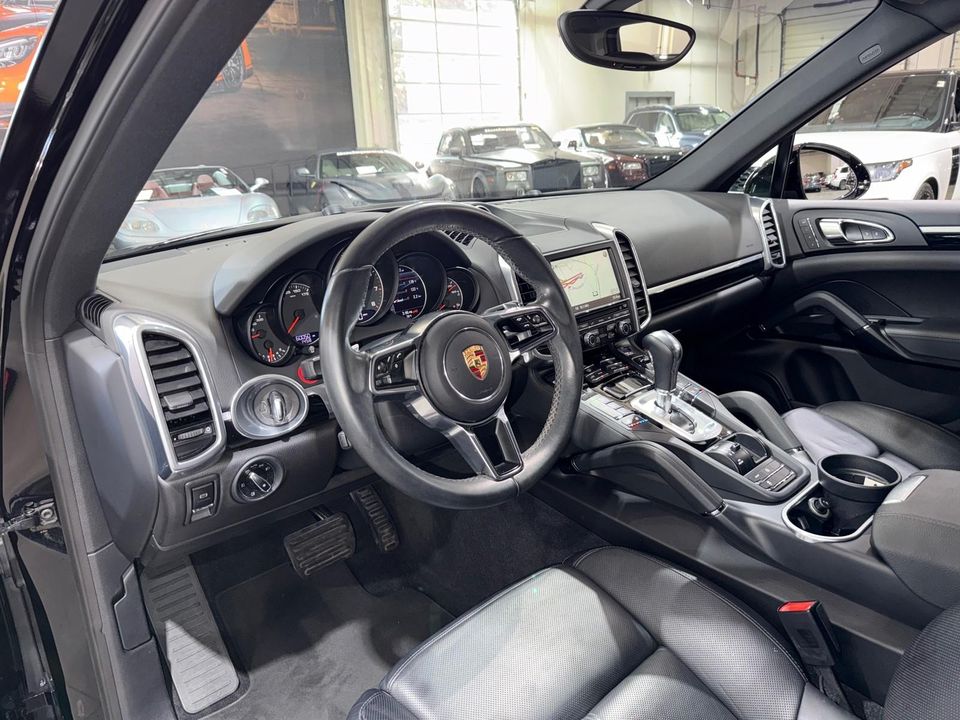 2016 Porsche Cayenne