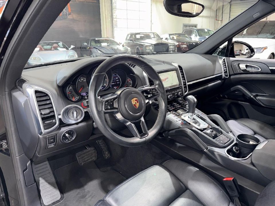 2016 Porsche Cayenne