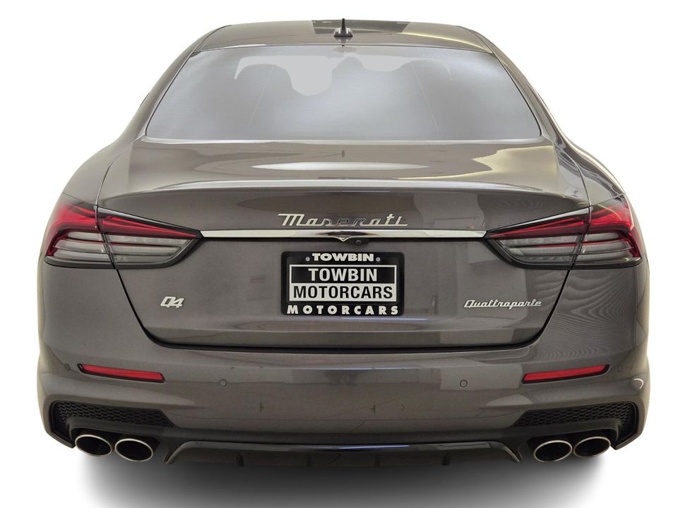 2022 Maserati Quattroporte