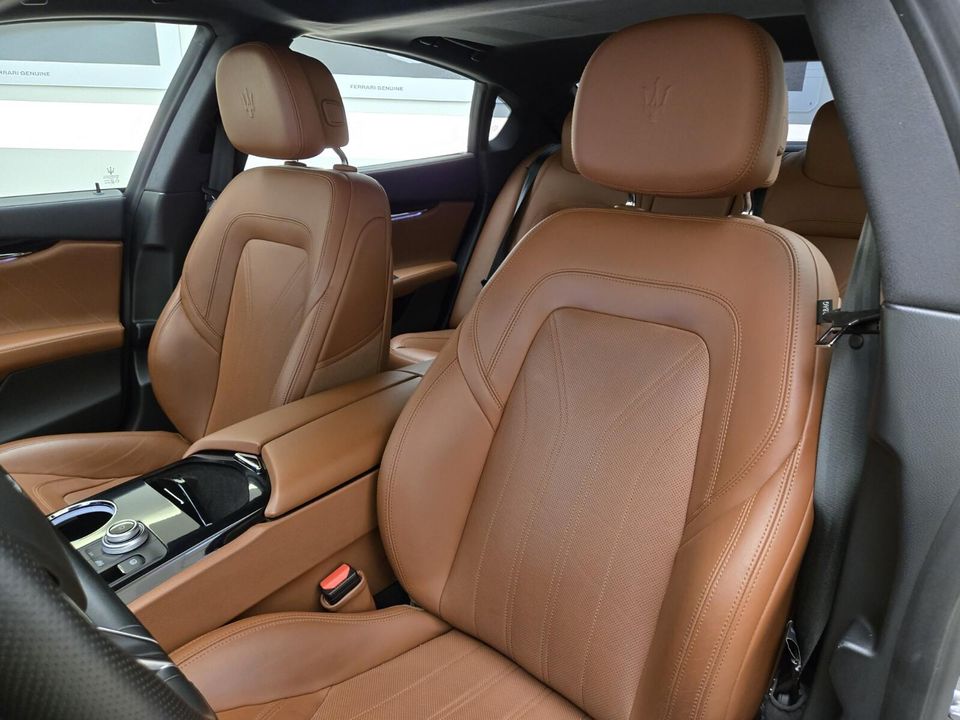 2022 Maserati Quattroporte