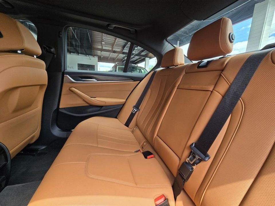 2023 BMW 5 Series