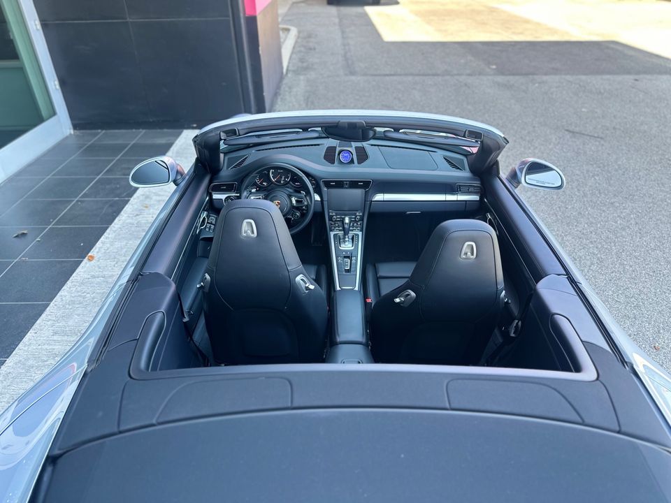2017 Porsche 911