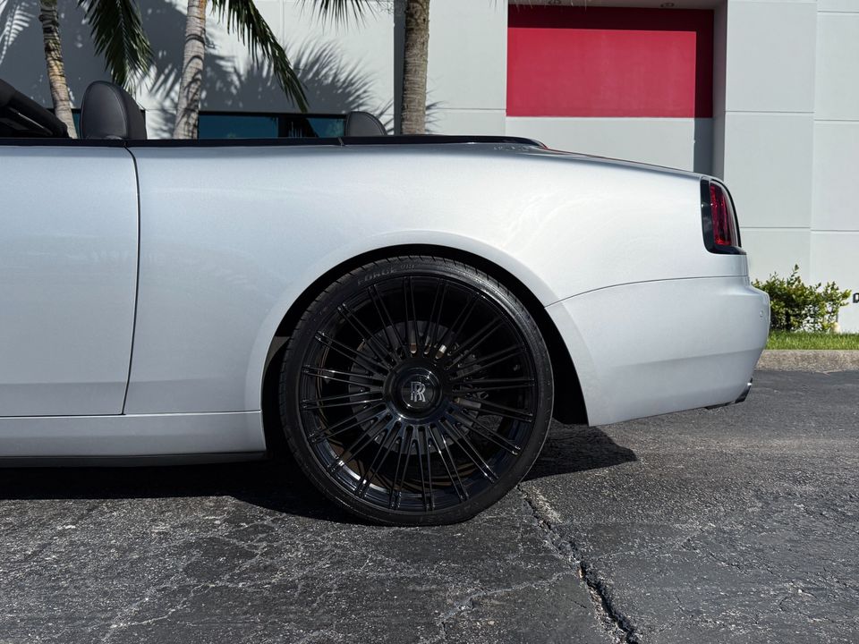 2017 Rolls-Royce Dawn