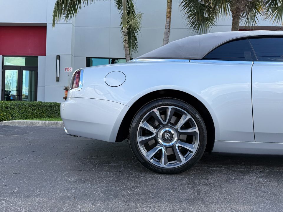 2017 Rolls-Royce Dawn