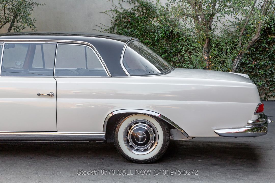 1964 Mercedes-Benz 220SEb