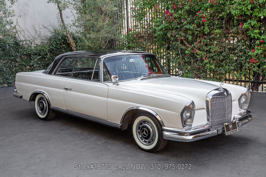 1964 Mercedes-Benz 220SEb