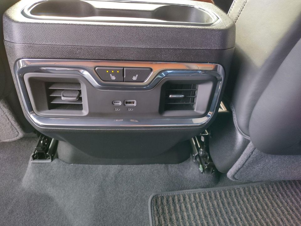 2025 GMC Sierra 3500HD