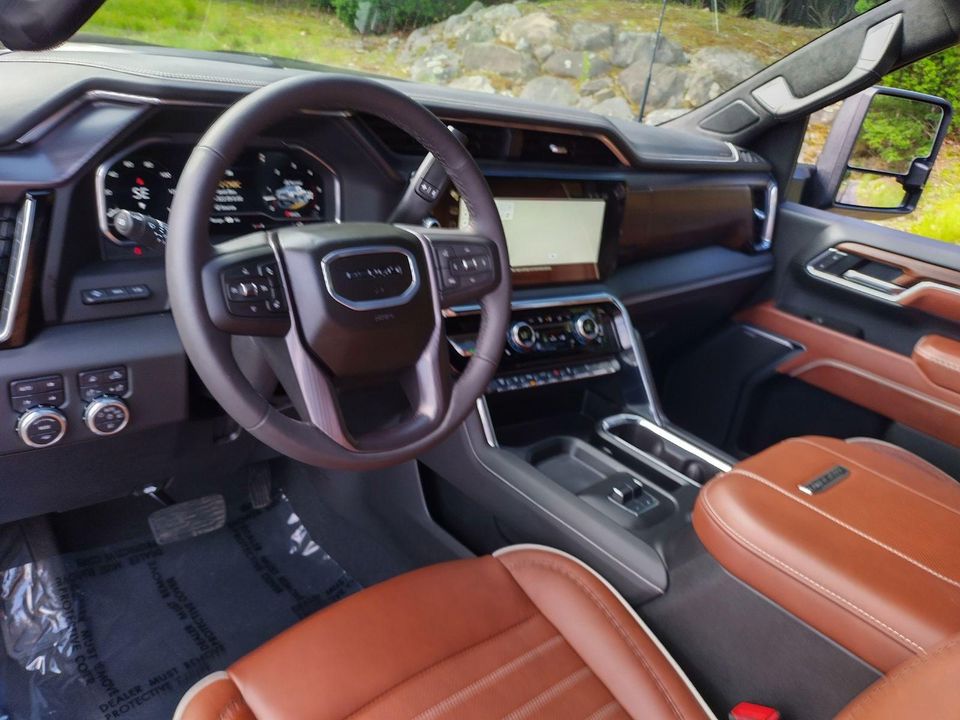 2025 GMC Sierra 3500HD
