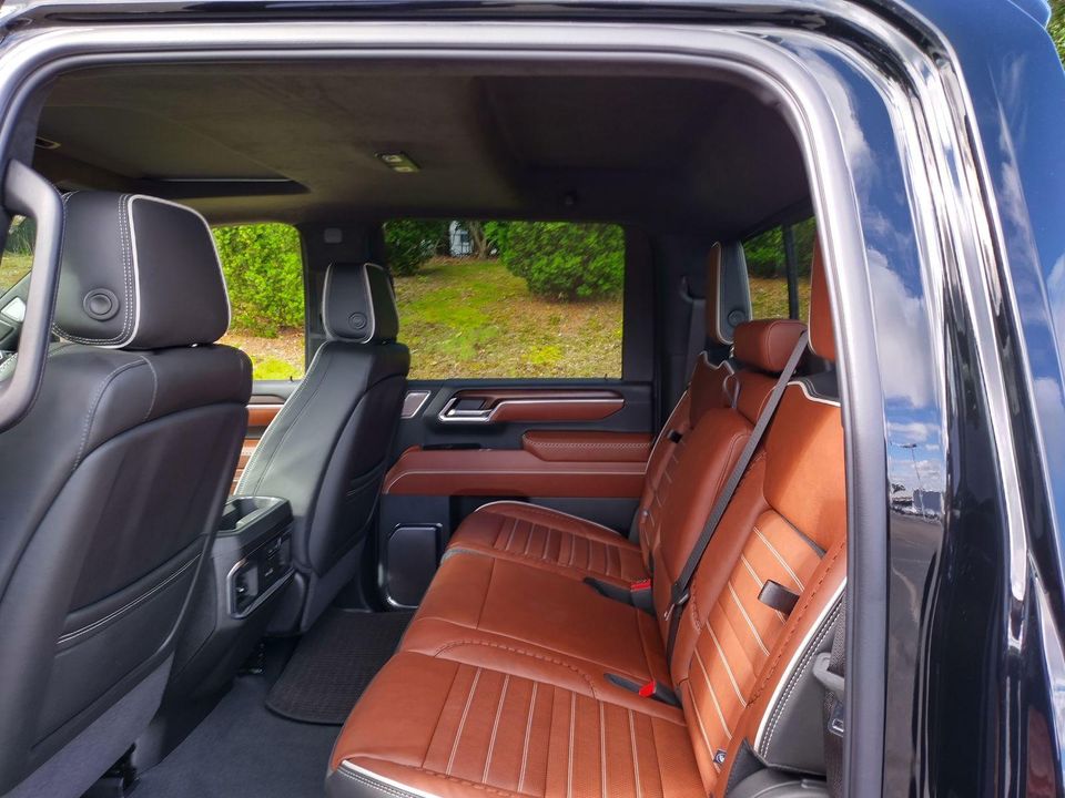 2025 GMC Sierra 3500HD