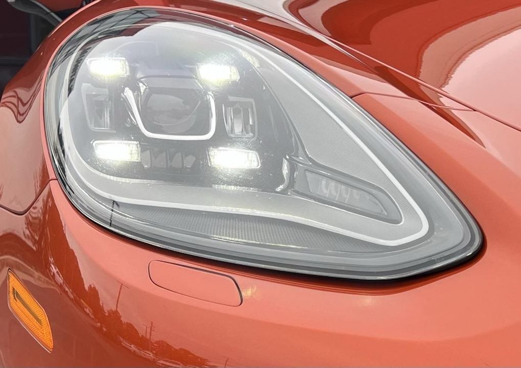 2020 Porsche Panamera