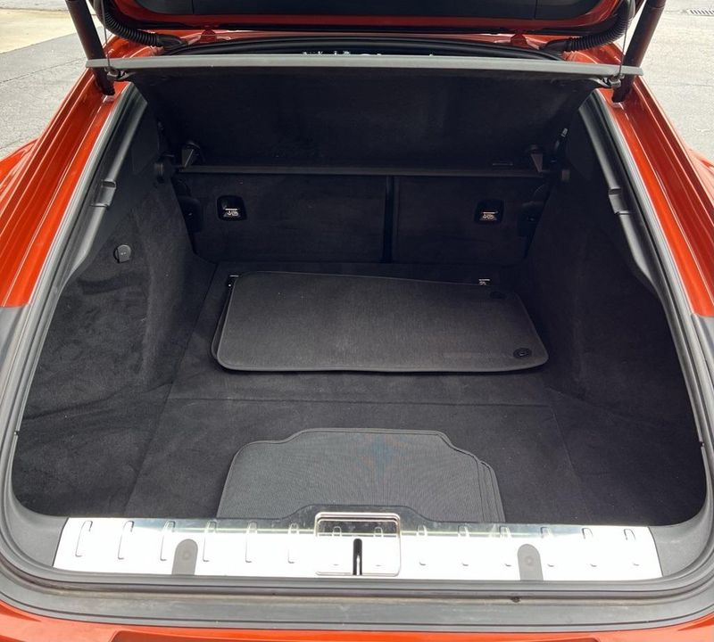 2020 Porsche Panamera