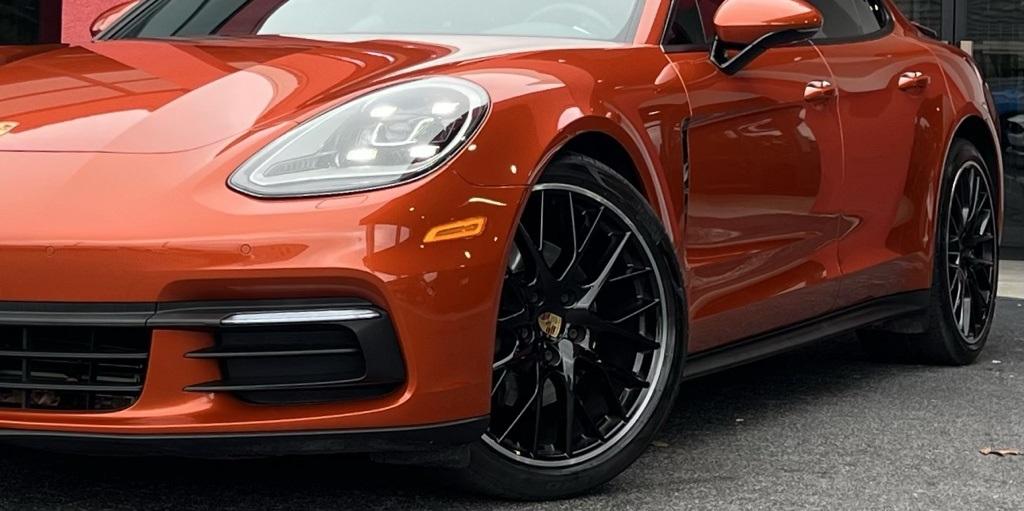 2020 Porsche Panamera