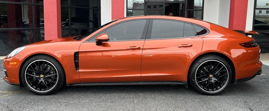 2020 Porsche Panamera