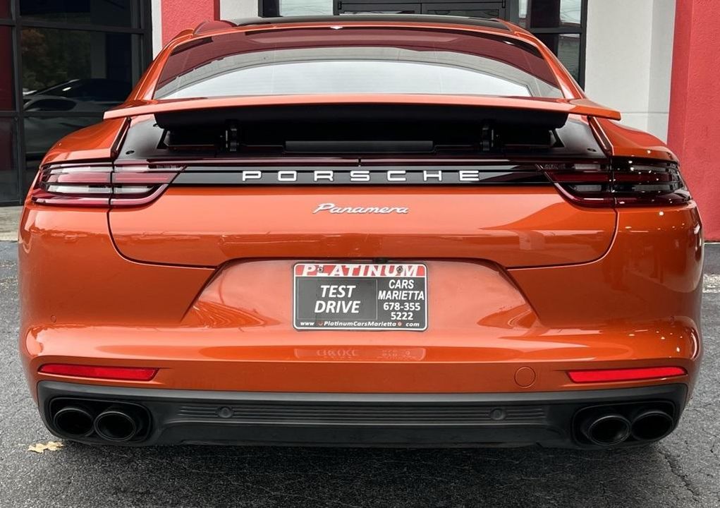 2020 Porsche Panamera