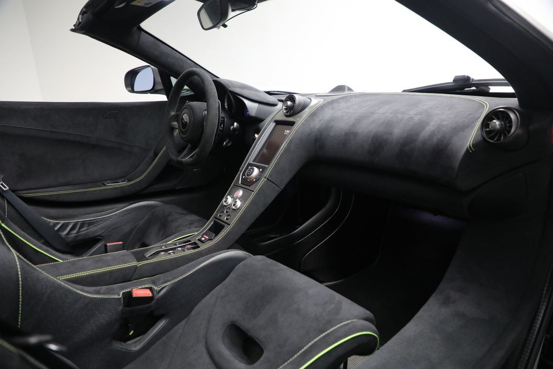 2016 McLaren 675LT Spider