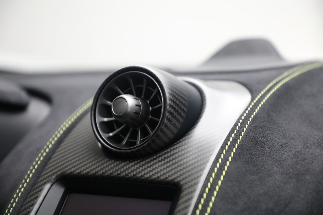 2016 McLaren 675LT Spider