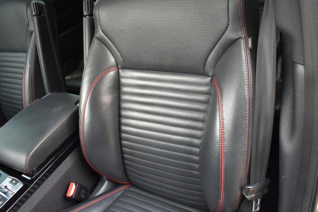 2018 Land Rover Discovery HSE V6 Supercharged
