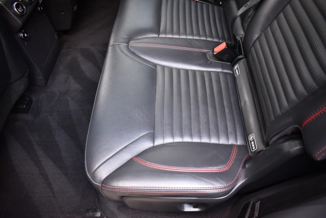 2018 Land Rover Discovery HSE V6 Supercharged