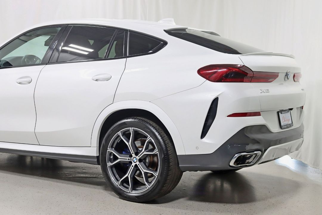 2022 BMW X6