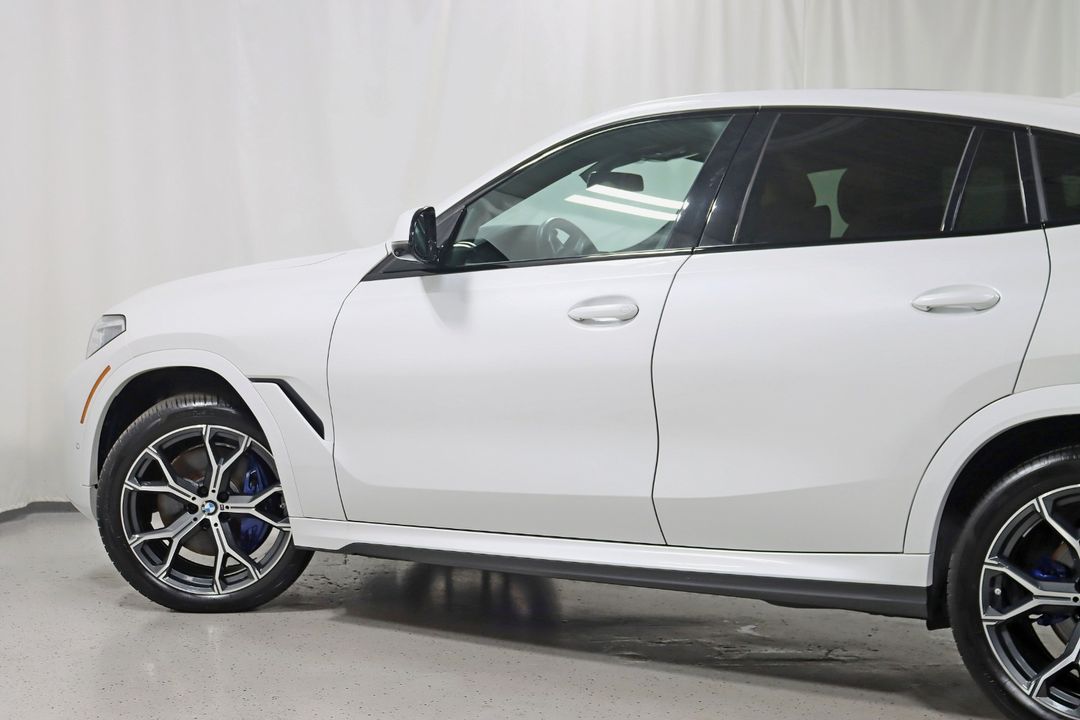 2022 BMW X6