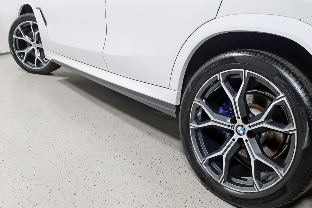 2022 BMW X6