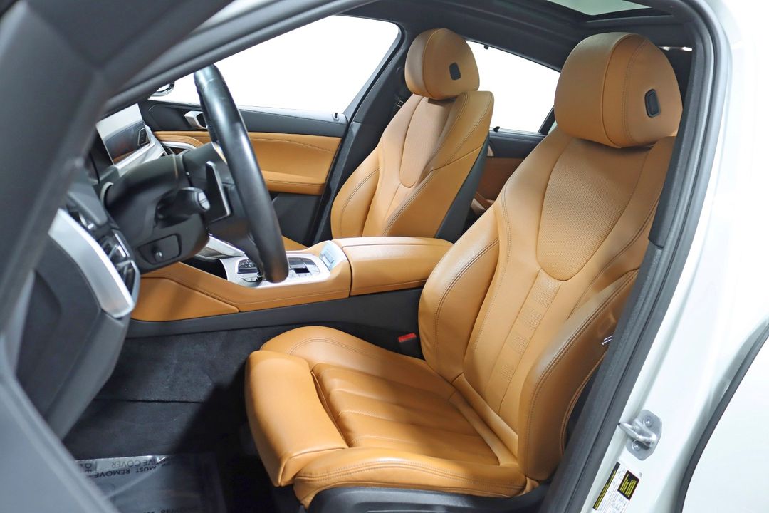 2022 BMW X6