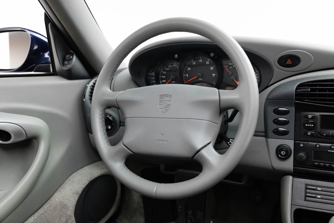 1999 Porsche 911 Carrera