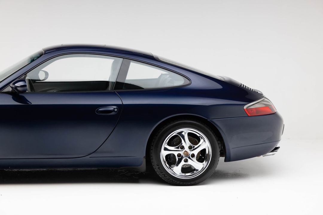 1999 Porsche 911 Carrera