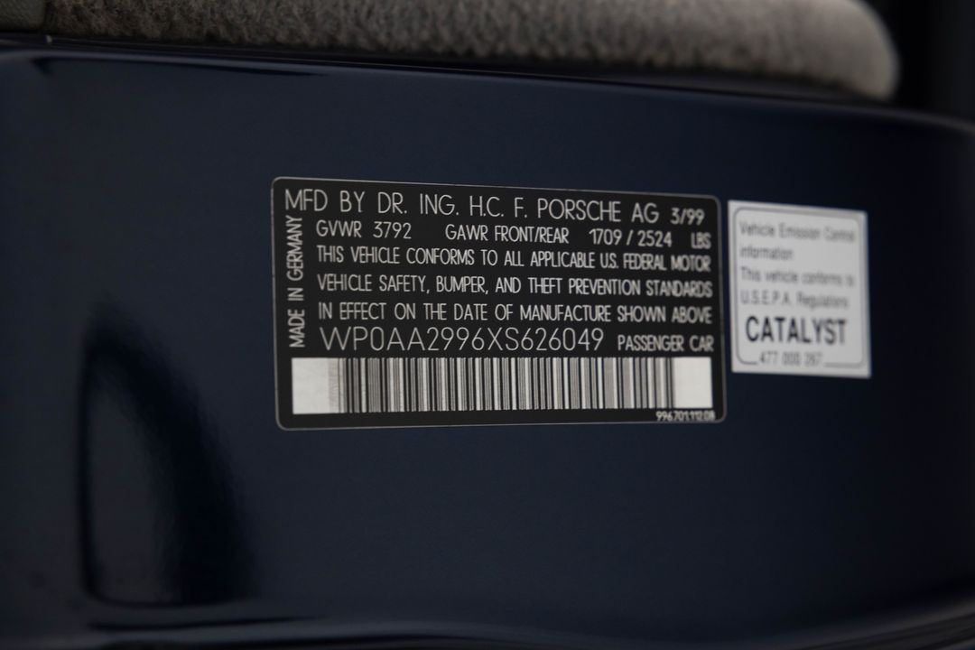 1999 Porsche 911 Carrera