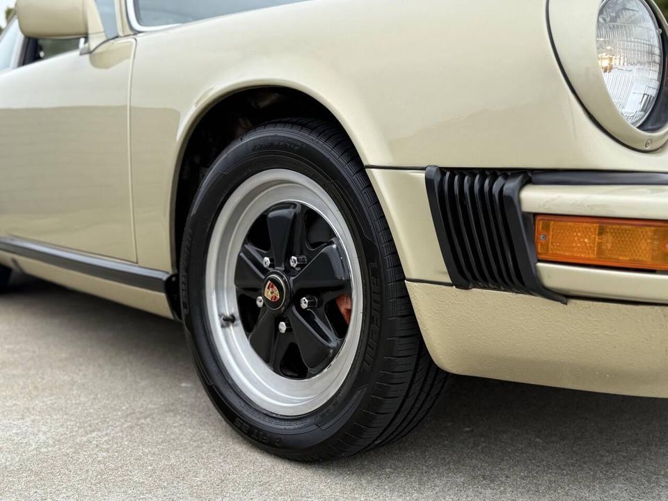 1977 Porsche 911