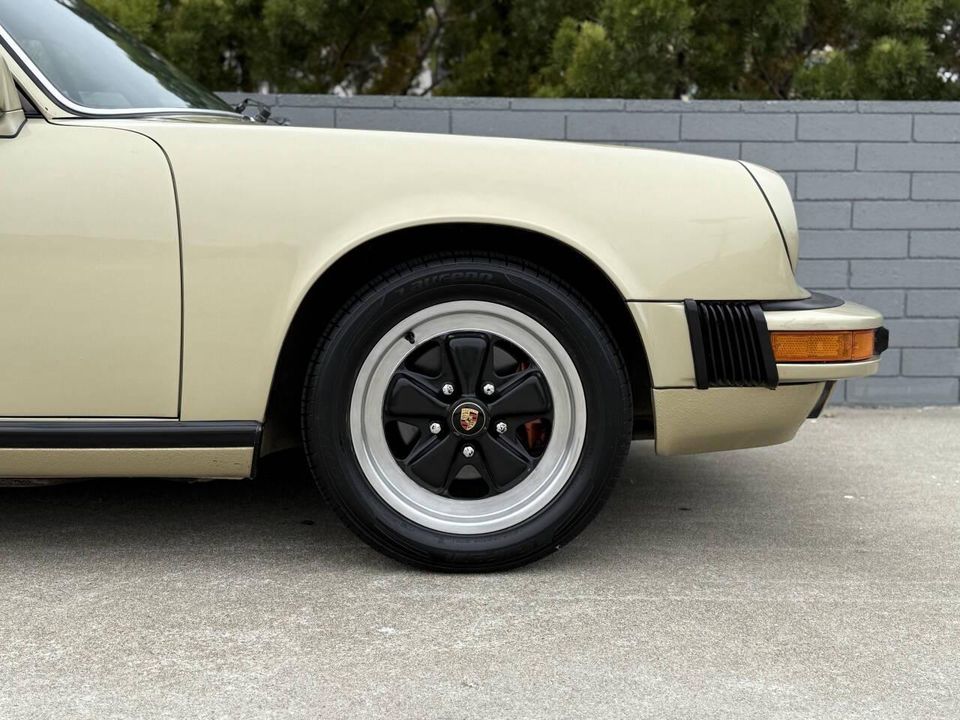 1977 Porsche 911