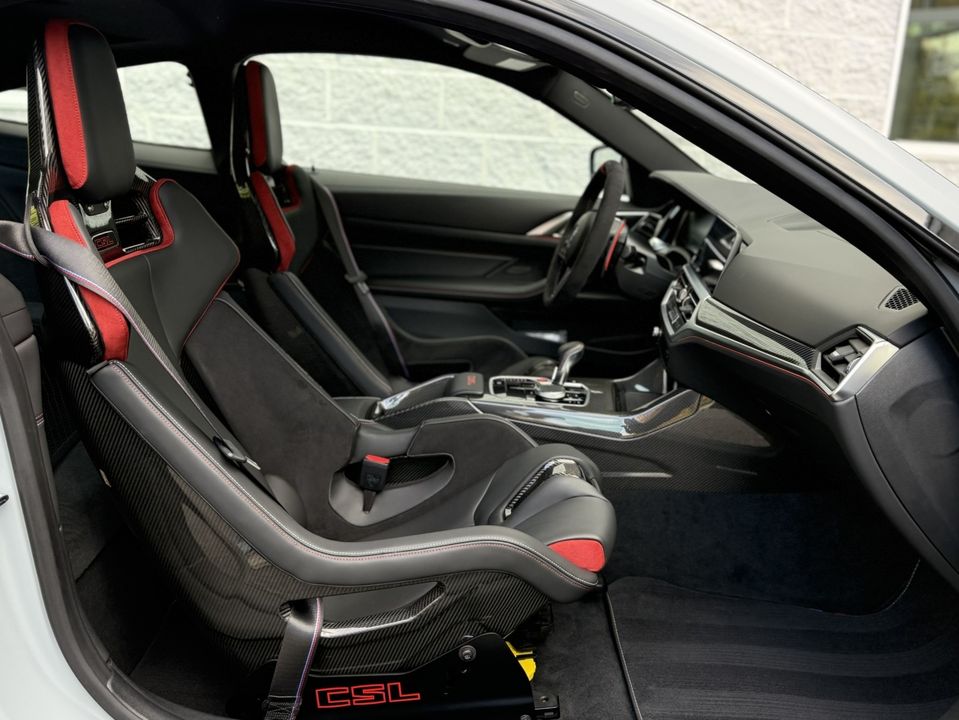 2023 BMW M4