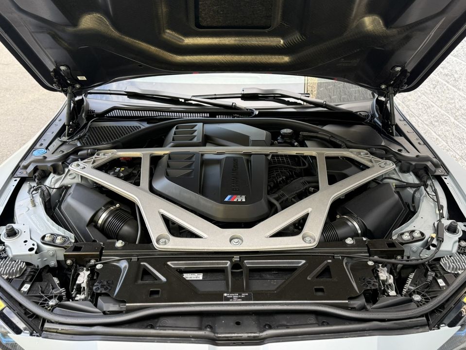 2023 BMW M4