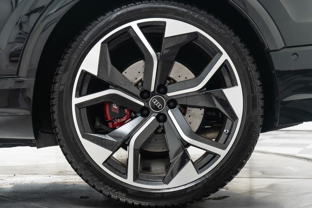 2023 Audi RS Q8