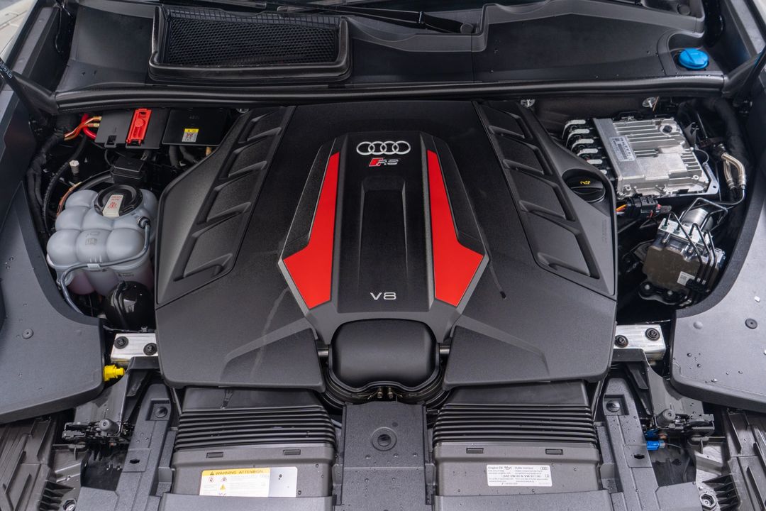 2023 Audi RS Q8