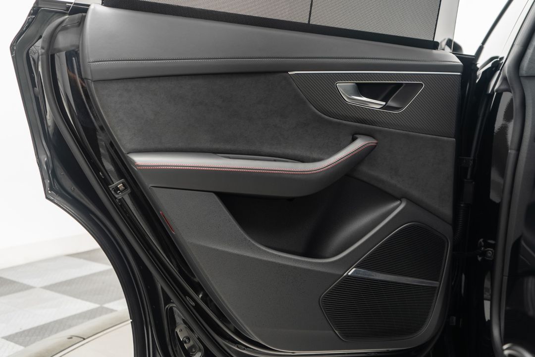 2023 Audi RS Q8