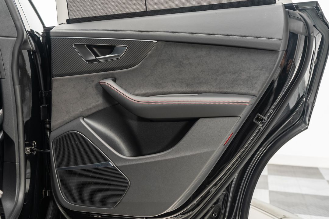 2023 Audi RS Q8