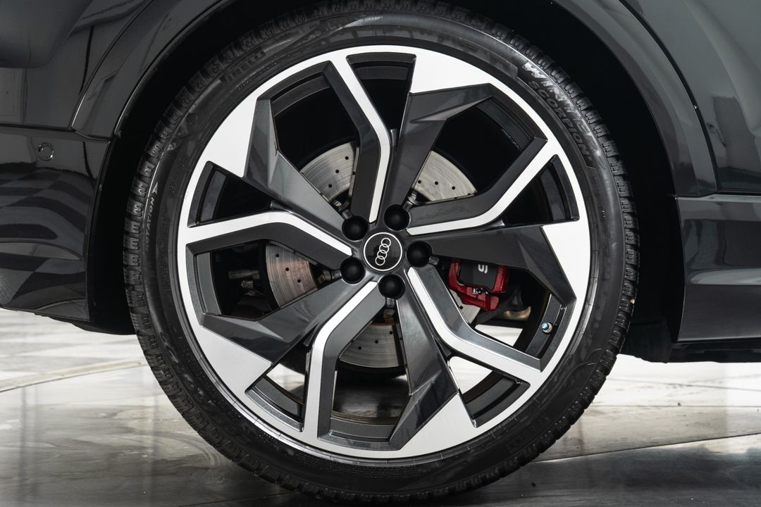 2023 Audi RS Q8