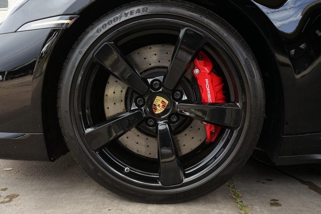 2022 Porsche 911