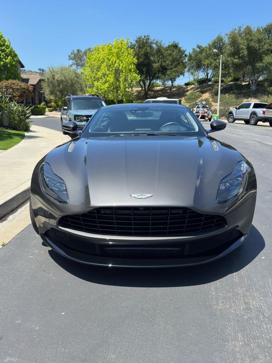 2019 Aston Martin DB11
