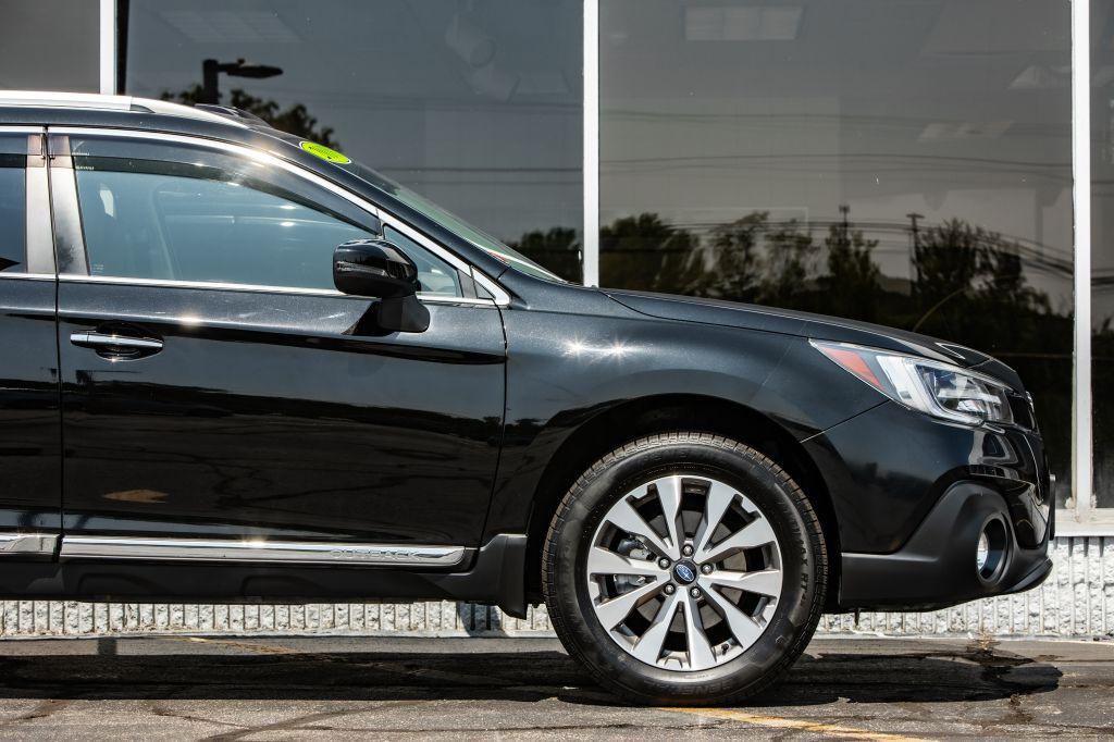 2018 SUBARU OUTBACK