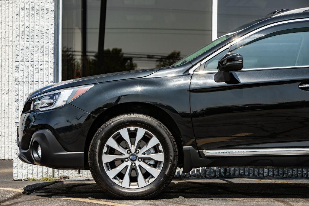 2018 SUBARU OUTBACK